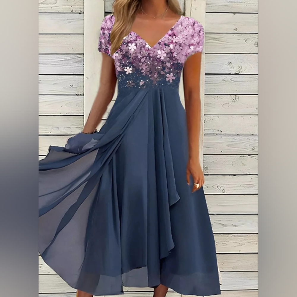 COPY - New, Maxi Beautiful flowing dress with short sleeves.
